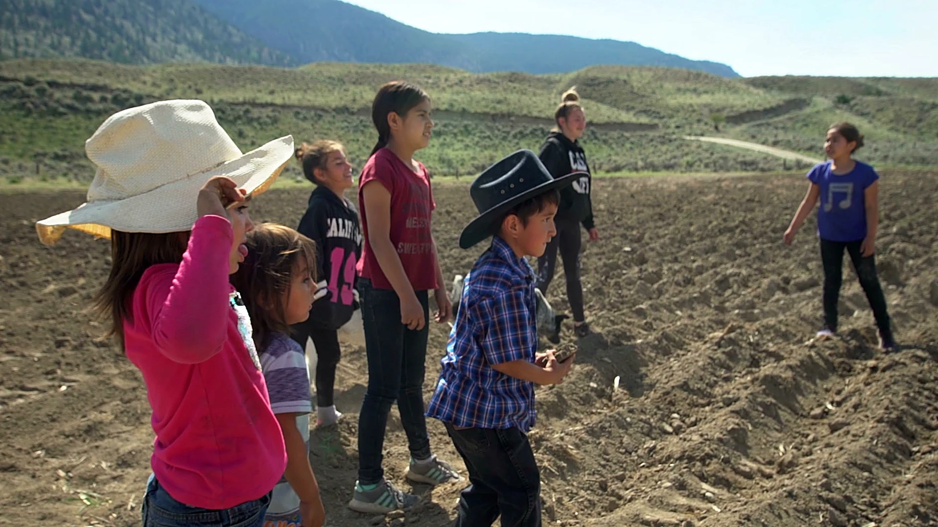 Community members of the People of Pukaist on the land